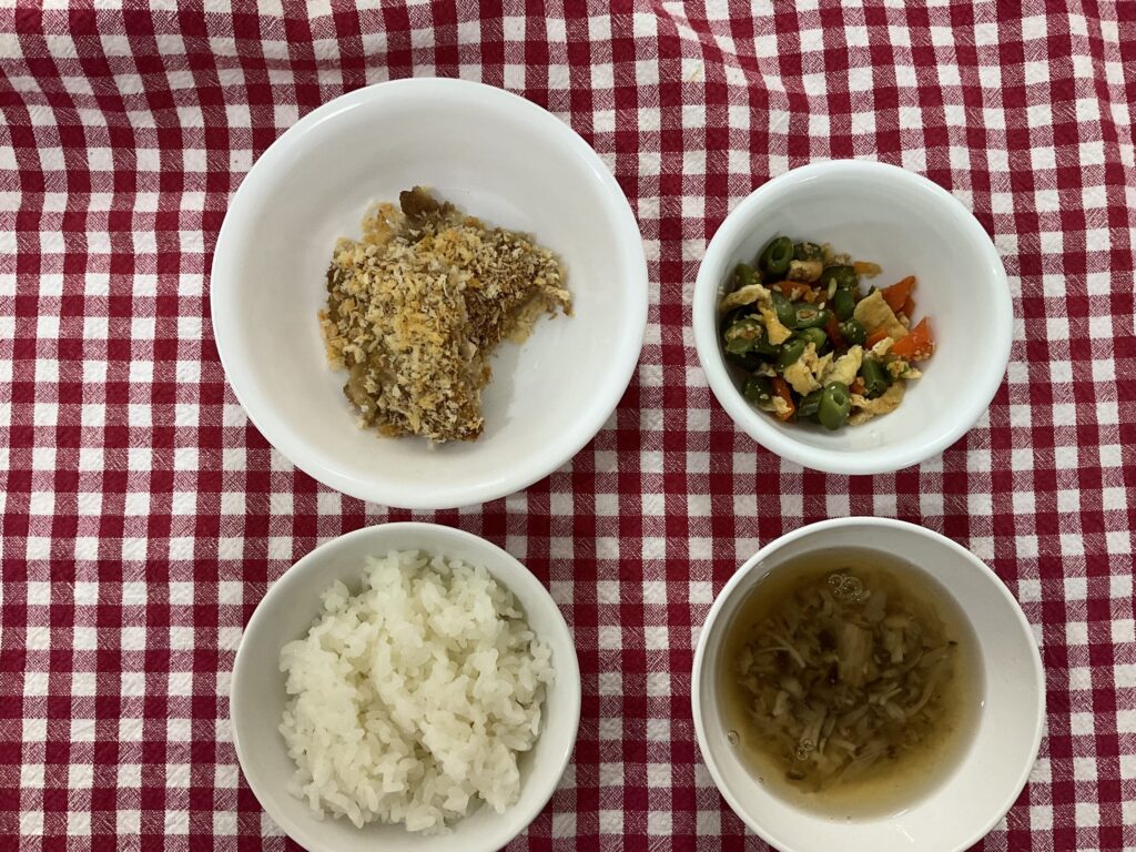 スコップメンチカツ