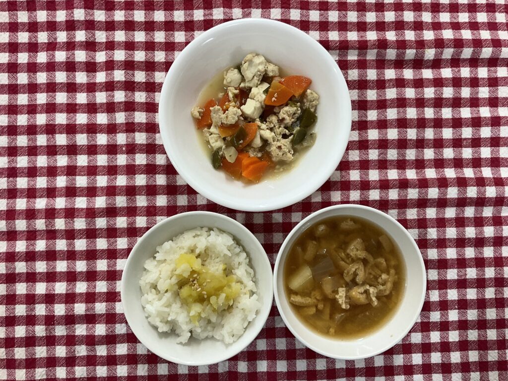 おいもご飯