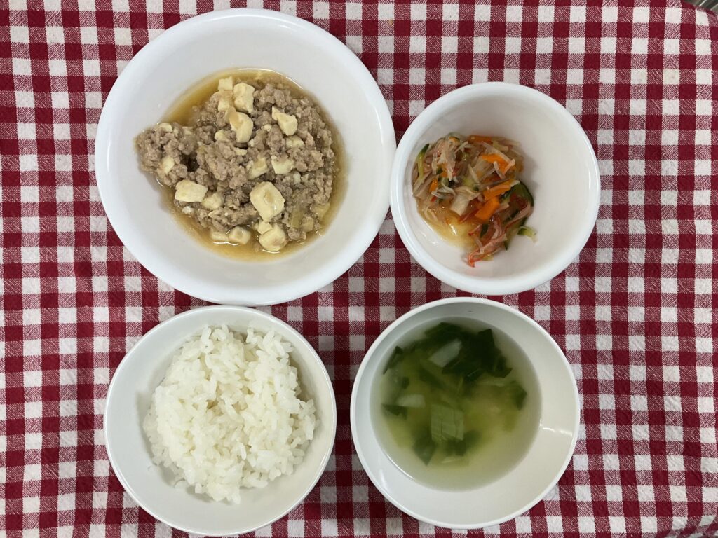 麻婆豆腐/ホットケーキ