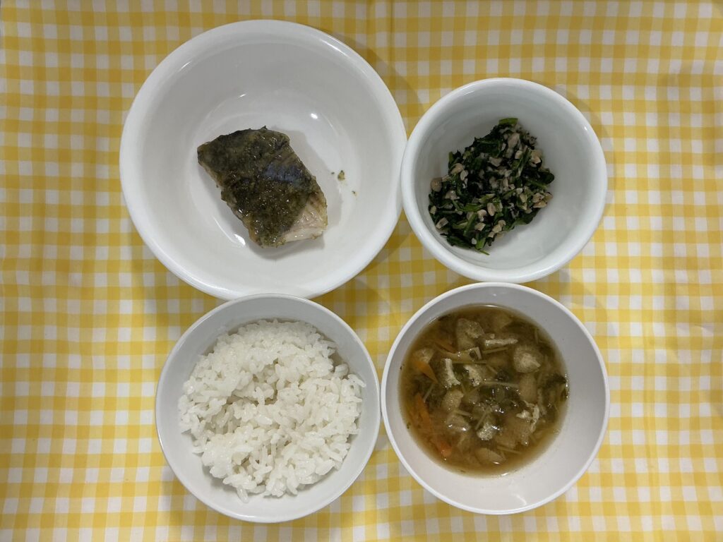 魚の風味焼き/ココアホットケーキ