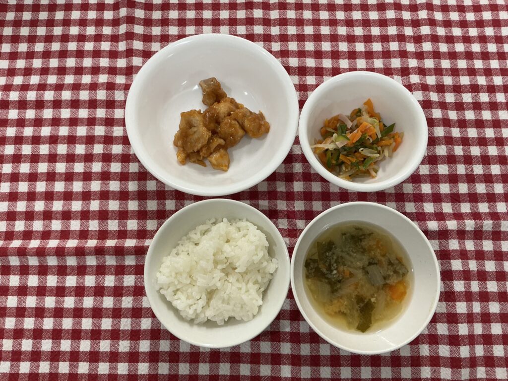 辛くない鶏チリ/ココアサンド