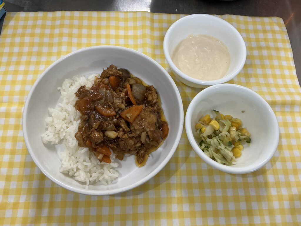 ハヤシライス/豆腐のスティック揚げ