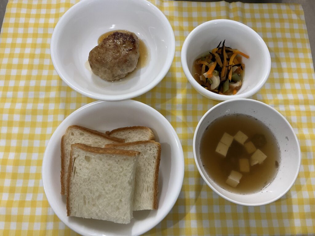 ハンバーグ照り焼きソース/手作りふりかけご飯