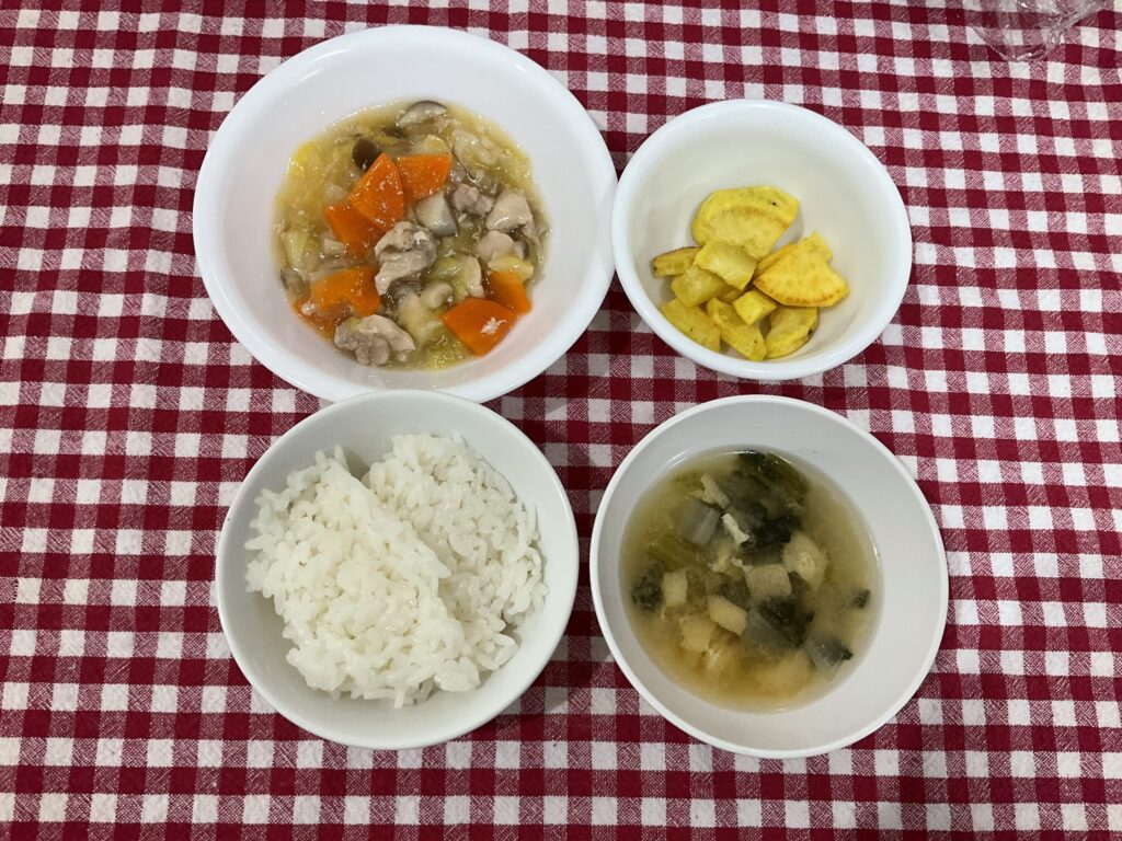 野菜のうま煮/豆腐ドーナツ